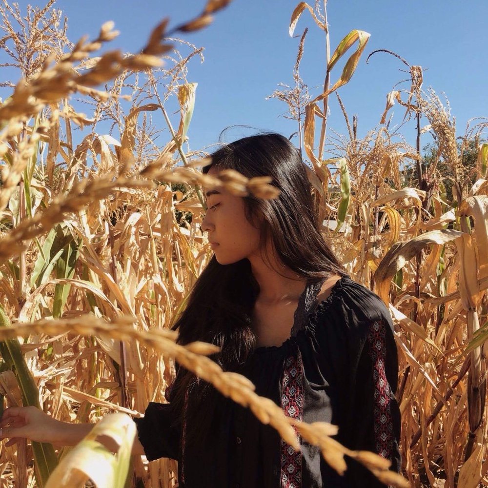 Meet your Posher, Danika